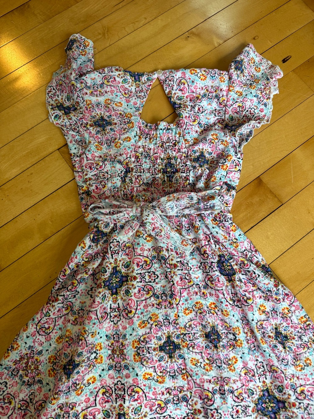 Trixxi dress - Picture 4 of 5